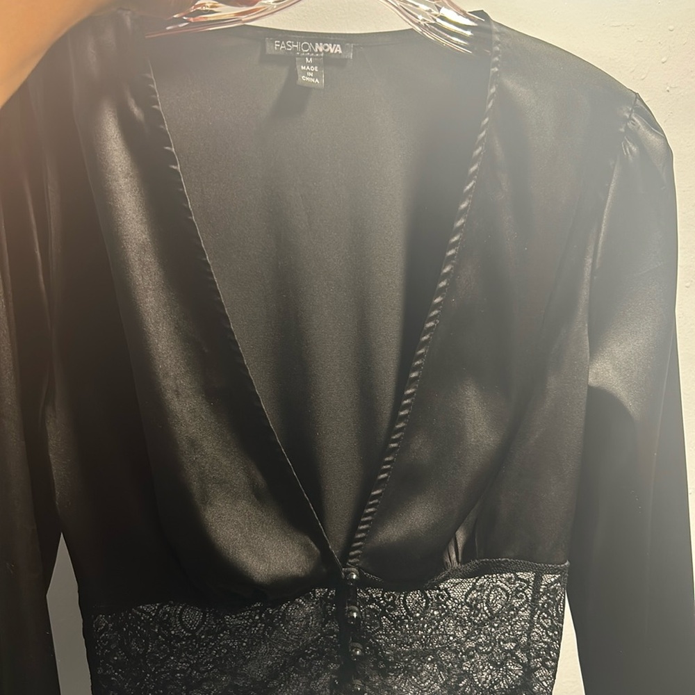 Fashions Black